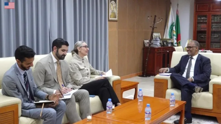 43e8bf34-d26d-4bb6-8b12-8f4df7c1a523